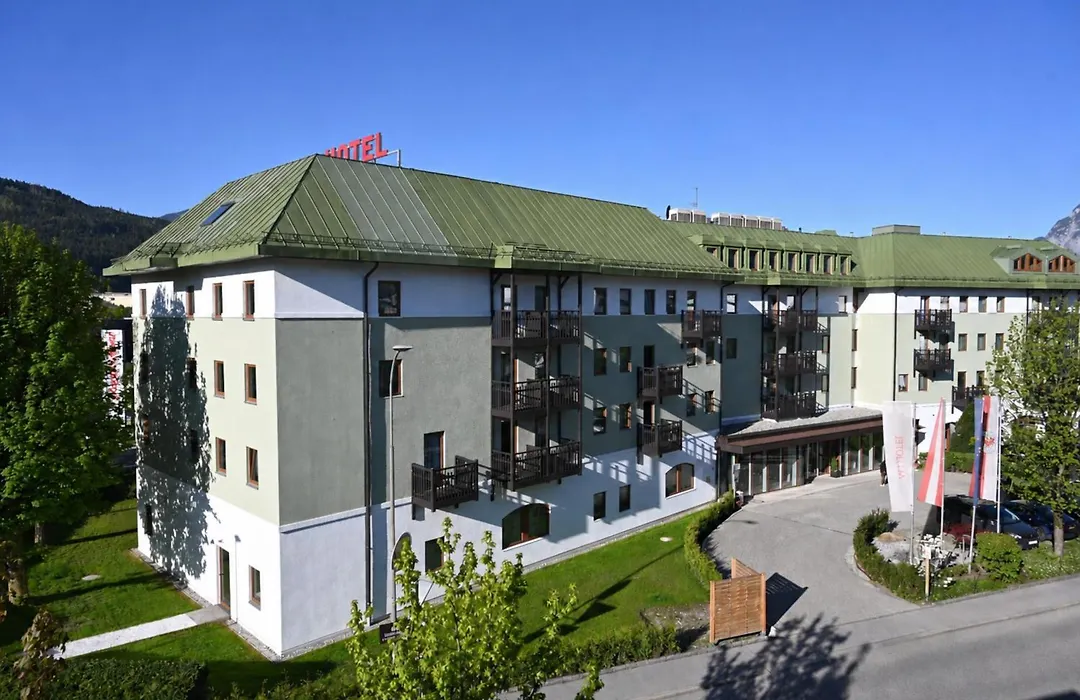 Holiday Inn Innsbruck-1
